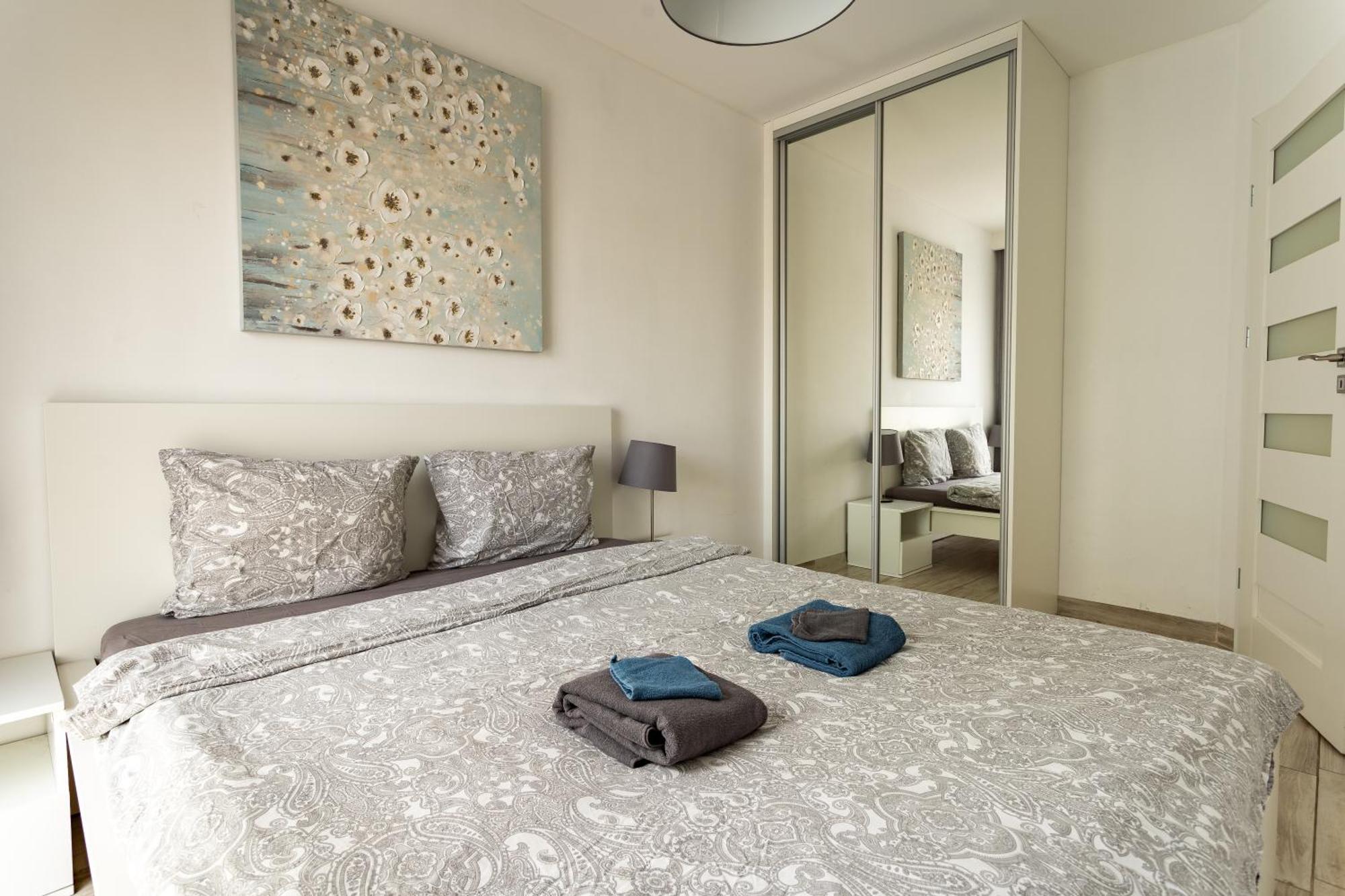 גדינייה Apartament Batorego 7 Z Parkingiem מראה חיצוני תמונה