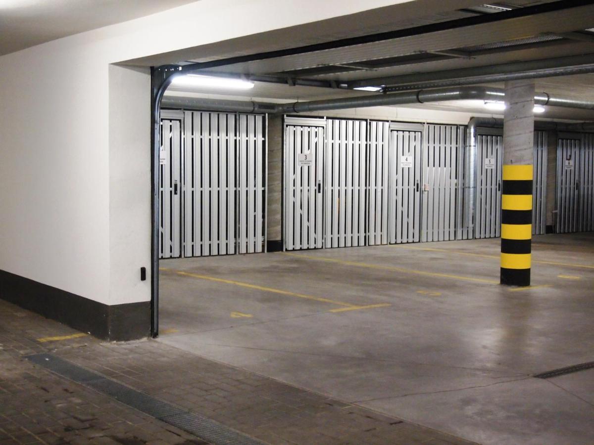 גדינייה Apartament Batorego 7 Z Parkingiem מראה חיצוני תמונה